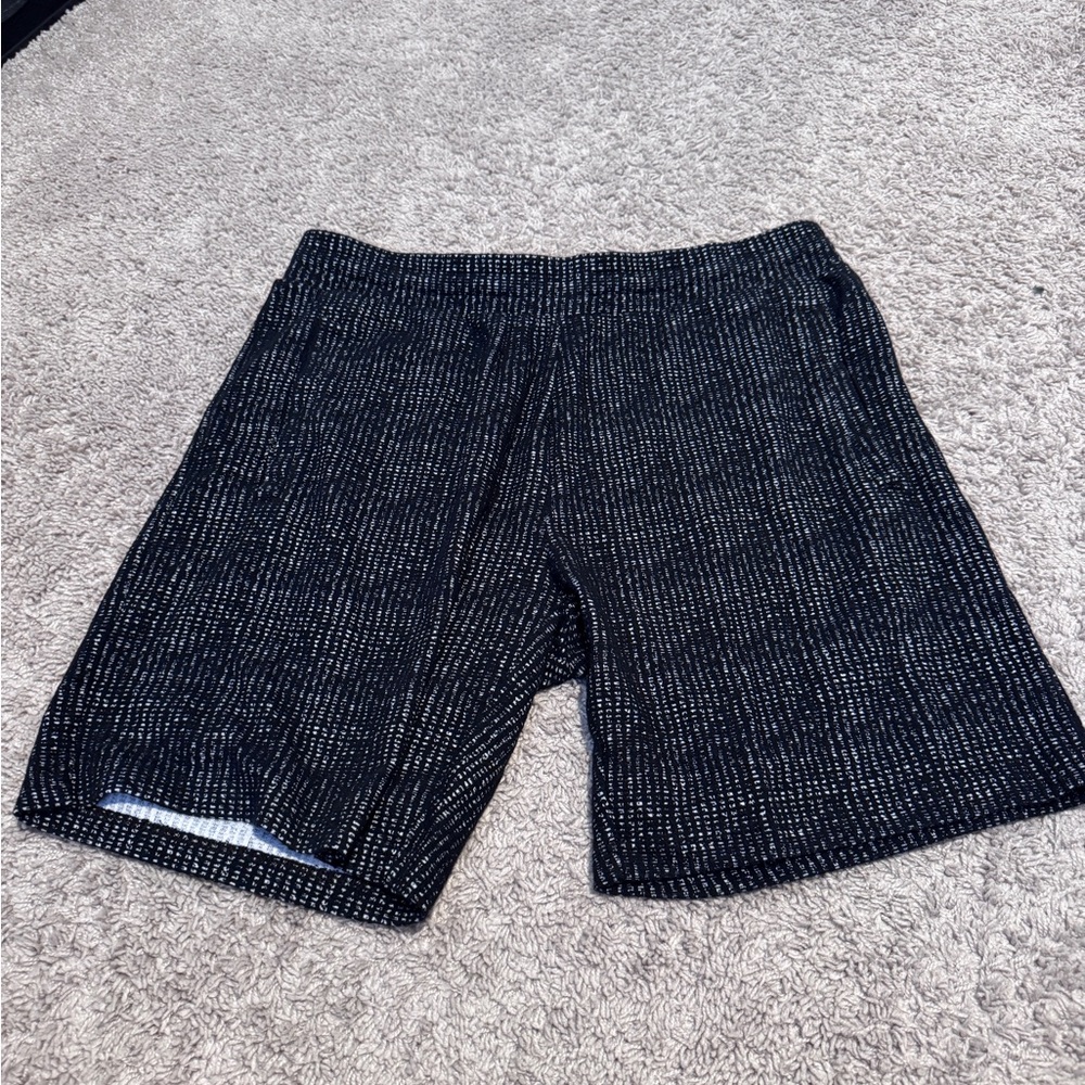Men's Black Patterned Shorts